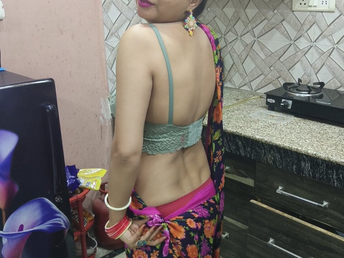 Desi Indian Bhabhi Hotwife with Hubby and romping from step-brother-in-law in kitchen Total Video