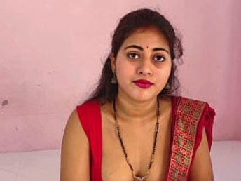 Aditi Arya and Akash Arya get down and messy in my room