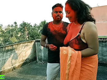 Super-steamy Tamil couple indulges in a dirty chat and rear end-fashion action at Holi jamboree