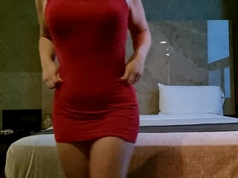 Los nervios las traicionan, luego luego se quieren desnudar y mamar verga o que les de verga, aveces no tienen mucho tiempo en lo que vuelve el marido