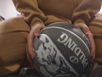 Skater Fucktoy's desperate solo have joy ends in a ruined climax for him and his stiff-on