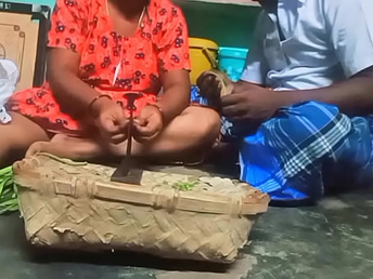 Tamil aunty vigitabl cutting uncle globes pressing