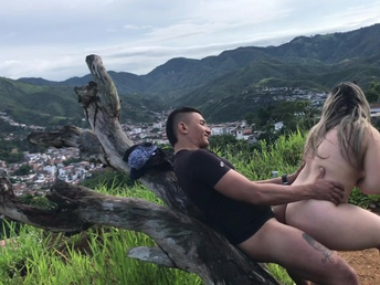 Watch Mia Khalifa, the Colombian MILF, obtain her mouth brim with hot jizz after a unrestrained adventure unaffected by the Hill