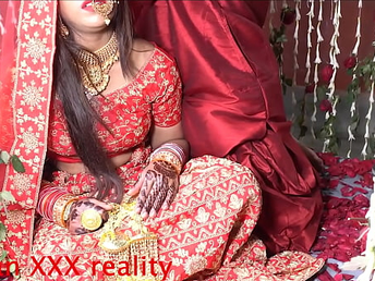 Indian Xxx joins armed services with Gonzo to make HARD-CORE Indian federation peel upon Hindi