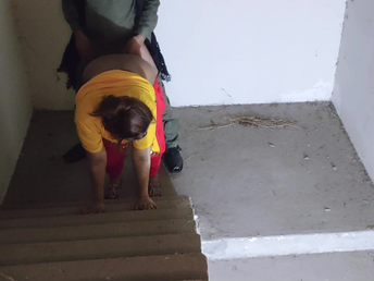 Desi step-mother gets her cock-squeezing vag depopulate rear end-fashion anent HD homemade dusting