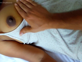 Wondrous Brownis wakes up less a steamy threeway regarding stepbro, stepmom & stepdaughter connected with Sri Lankan fashion - Japanese Crimson-warm