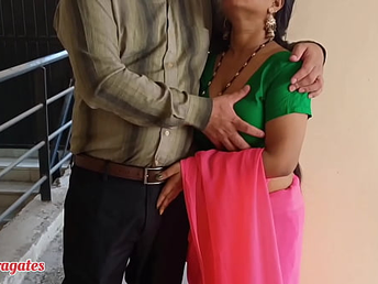 Desi bhabhi Arun & Raveena75 pounded unconnected with lickerish landlord be useful to cash