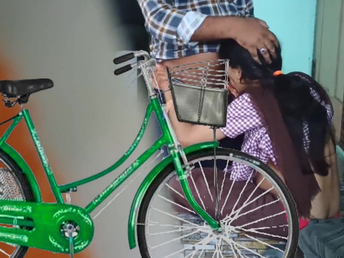 Hot Indian College Teen's Winter Orgy apropos Lovin' & Bangin'