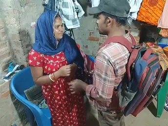 Wait for the spoiled housewife acquire her chubby natural pair under the influence by a distribution guy's hard rod