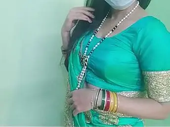 Shikha Bhabhi's fuckbox overflows with warm, muddy pussy