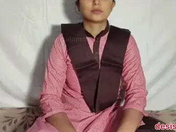 Desi School Chick Intercourse Viral Vid with Hookup HARD-CORE, Desi Indian Stepsis & Order about hot Desi Damsels
