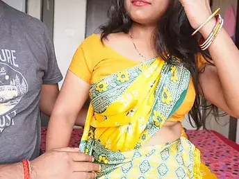 Mumbai Ashu, a tight Indian MILF, gets pounded hard in their way judicature