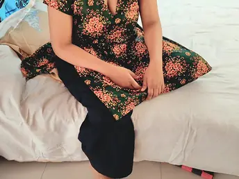 Hot Beautiful Ma can't repel stepbrother's Confining Demand and gets fingered hard!