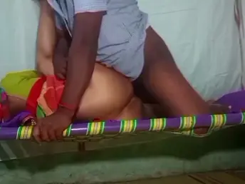 Saanthi2 & Vetrivel's Desi saree is a steamy shower sucky-sucky with a luxurious Japanese weave